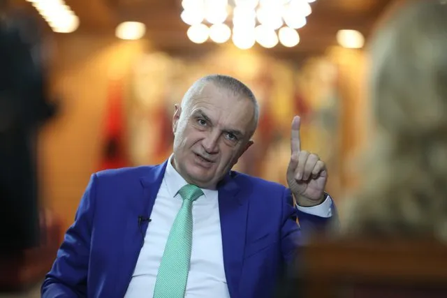 SPAK i jep leje Metës për intervistë brenda në qeli, por refuzojnë Burgjet: Duhen masa të veçanta për shoqërimin e…