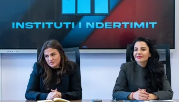 SPAK kërkon ta arrestojë, Balluku vijon emërimet e të besuarve të saj