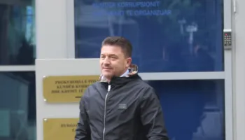 SPAK mbyll hetimet për ish kryebashkiakun e Kavajës Elvis Rroshi, dosja dërgohet në gjykatë