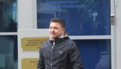 SPAK mbyll hetimet për ish kryebashkiakun e Kavajës Elvis Rroshi, dosja dërgohet në gjykatë