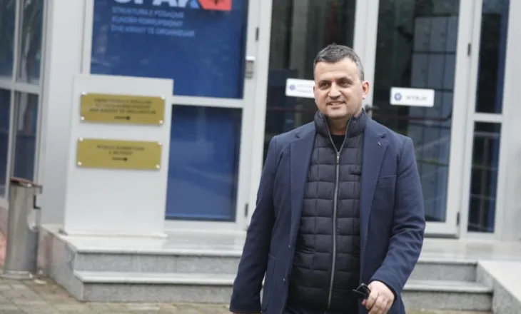 SPAK zbarkon në Gjirokastër, kryebashkiaku Flamur Golemi 3 orë në pyetje për aferën 620 mijë euro me rikonstruksionin..