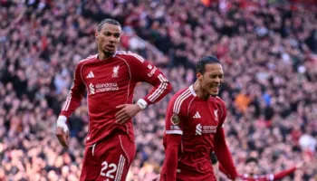 Spektakël në “Anfield”, Liverpool nuk përmbahet ndaj West Ham. Newcastle befasohet në shtëpi (video)