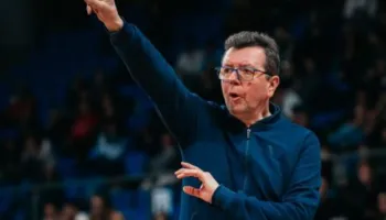 Spiro Leka shkruan histori në basketbollin italian A2, merr ekipin nga vendi i fundit e çon në vend të parë