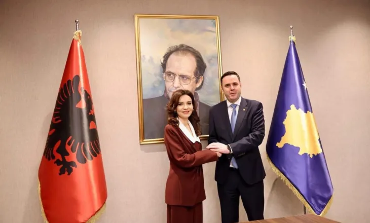 Spiropali takon krerët e partive kryesore parlamentare në Kosovë: Krah për krah për sigurinë kombëtare dhe aleancat strategjike