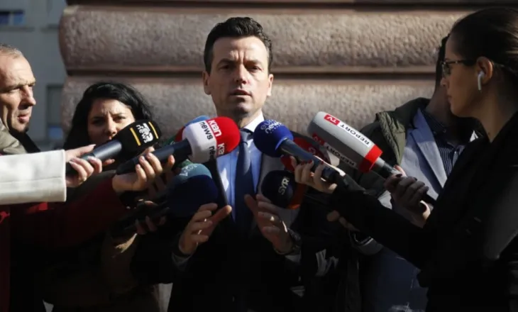 ‘Stop grabitjes së pronave!’/ Shehaj thërret protestë para Parlamentit për Rrjollin