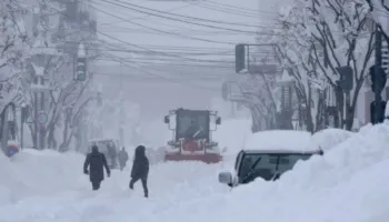 Stuhia e dëborës në Japoni, 14 viktima