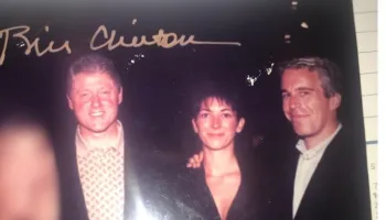 “Stuhia” Epstein mund të rrëzojë një udhëheqës botëror, por nuk është Trump