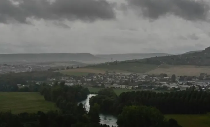 Stuhia Nils godet Francën, një i vdekur dhe 850,000 shtëpi pa energji elektrike