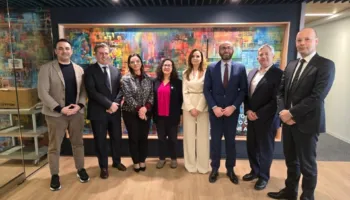 Tabaku me kongresmenët amerikanë: Ndikimi e grupeve kriminale në politikë ndikon në mbajtjen e zgjedhjeve të lira