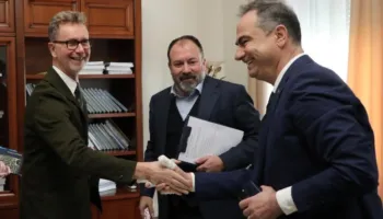 Takimi me Maznikun dhe Boçin, ambasadori i BE: Reforma territoriale të jetë gjithëpërfshirëse dhe transparente