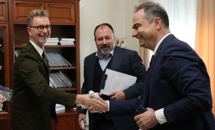 Takimi me Maznikun dhe Boçin, ambasadori i BE: Reforma territoriale të jetë gjithëpërfshirëse dhe transparente