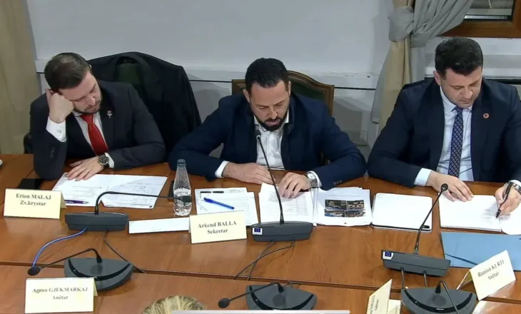 Takimi për projektin TID në Durrës, deputeti Arkend Balla: Rikonfirmohet procesi i dëgjimit dhe verifikimit