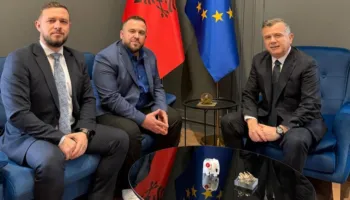 Taulant Balla pret në Kuvend sipërmarrësin shqiptar nga Amerika