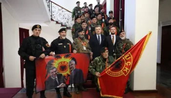 Taulant Balla pret veteranët e UÇK-së në Kuvendin e Shqipërisë