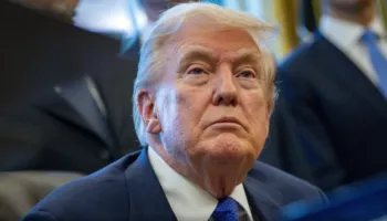 Të bllokuar që prej 1 tetorit, Donald Trump nënshkruan ligjin që i jep fund mbylljes së qeverisë amerikane