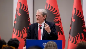 ”Të ripërtërijmë PD”, Berisha: S’kemi keqardhje për ata që bjerrin moralin e shkojnë në krahun tjetër