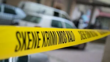 Të shtëna me armë në Tiranë, plagoset një person