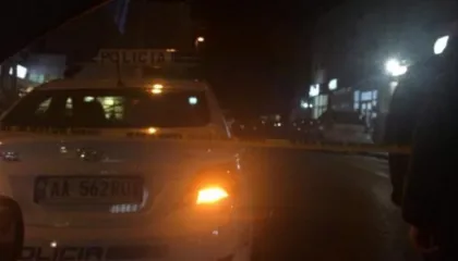 Të shtëna me armë zjarri në Lezhë, plagoset 30-vjeçari