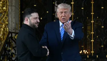 Telefonata e Trump me Zelenskyn, presidenti ukrainas zbulon detaje nga biseda: E vetmja mënyrë për t’i dhënë fund luftës është…