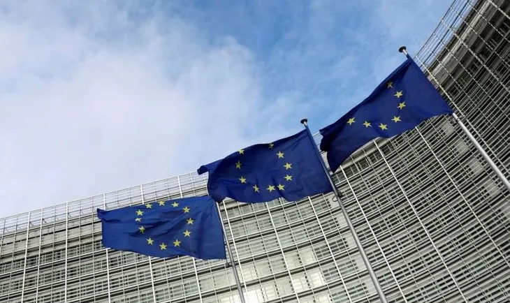 Telefonata, SMS dhe internet në BE pa tarifa shtesë/ KE propozon shfuqizimin e roaming për Shqipërinë dhe Ballkanin Perëndimor