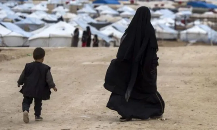 “Telefonuan njërin nga dy kandidatët për kryebashkiak të Shkodrës në 2023 për ta votuar”, si u zbuluan dy shkodranët e ISIS në Siri…