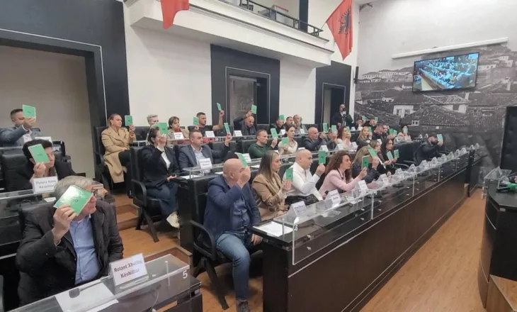 Tensionet për projektin ‘TID’ në Durrës, shtyhet mbledhja e Këshillit Bashkiak