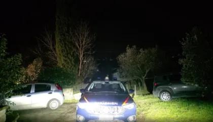 Tentativa e vjedhjes i merr jetën shqiptarit në Itali/ 46-vjeçari rrëzohet nga ballkoni pasi dëgjoi të shtënat, nuk i mbijetoi dot plagëve të marra