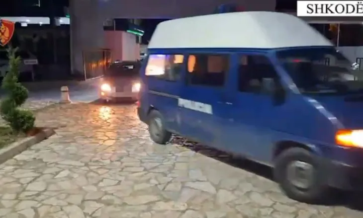 Tentativë grabitjeje në degën e Postës në Shkodër, thyhen xhamat