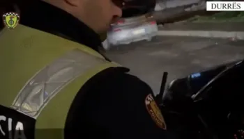Tentonin t’i shmangeshin testit të alkoolit duke korruptuar policinë, arrestohen në Durrës 6 shoferë të dehur