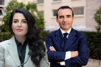 “Tërmet” në qeveri, shkarkohet Belinda Balluku, ikën edhe Ëngjëll Agaçi pas 13 vitesh në Kryeministri, ja kush janë…