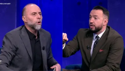 “Ti je injorant…”/ Sulo përplaset keq në studio me gazetarin: Ti je kodra pas bregut…