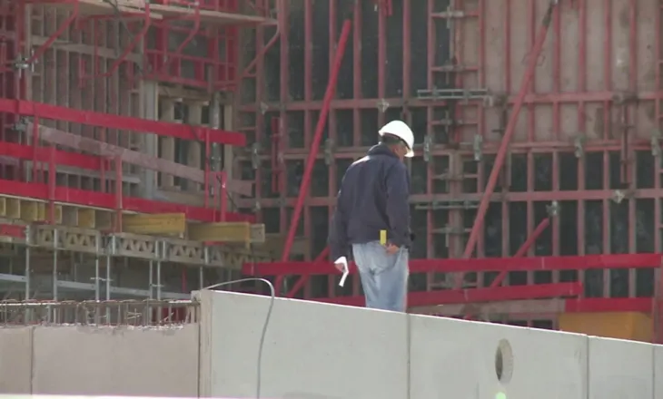 Tokat bujqësore kthehen në truall/ Periferia e Tiranës shtrenjtohet, çmimet e tokës rriten deri në 6 herë