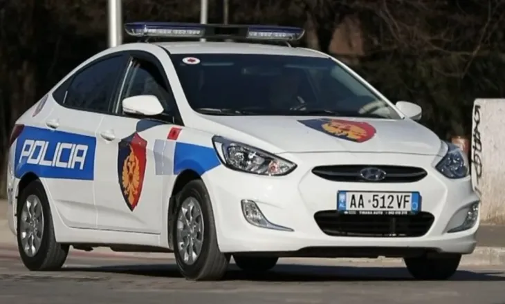Trafikonin automjete të vjedhura jashtë shtetit në Shqipëri/ Tiranë, shpallen në kërkim dy persona