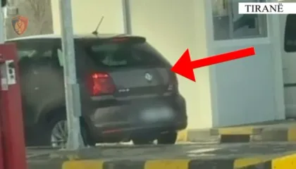 Trafikonte armë zjarri në Tiranë/ Arrestohet 27-vjeçari nga Kosova, sekuestrohen 12 pistoleta dhe municion luftarak