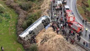 Tragjedi në Turqi: 9 të vdekur dhe 26 të plagosur nga përmbysja e një autobusi në Antalia