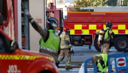 Tragjedi pranë Barcelonës, humbin jetën nga zjarri 5 persona, tre prej të cilëve të mitur