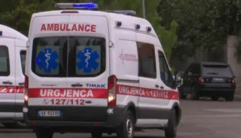 Tragjike në Tiranë! Shoferi përplas për vdekje 7-vjeçarin dhe largohet nga vendi i ngjarjes