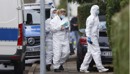 Tronditëse në Gjermani/ Adoleshentja vret bashkëmoshatarin: Donte të më përdhunonte