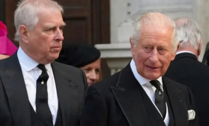 Tronditje në Buckingham Palace: Dalin email-et, Mbreti Charles III ishte paralajmëruar për Princin Andrew