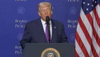 Trump nga Bordi i Paqes: Të nderuar që na bashkohet kryeministri Rama, Osmani po bën një punë të mirë!