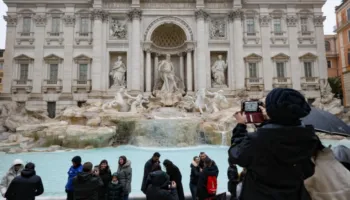 Turistët do të paguajnë 2 euro për të vizituar Fontana di Trevi në Romë