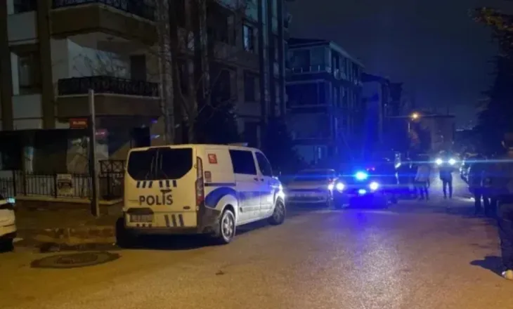 Turqi/ Mori leje nga burgu, 35-vjeçari vret vajzën, nënën dhe bashkëshorten