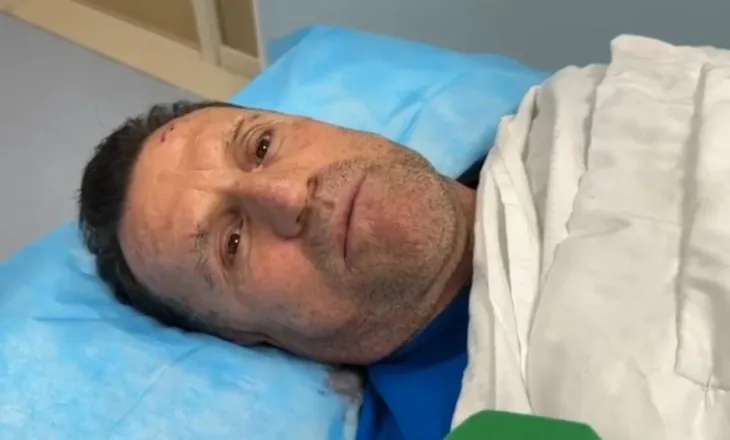 U dhunua nga dy persona në një pikë karburanti, Cakrani: Njëri po ofendonte, tjetri më goditi pas koke me mjet prerës