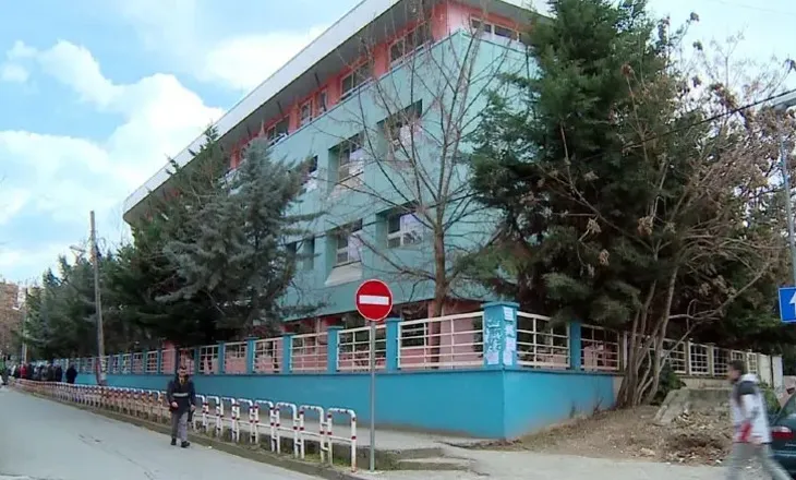 U fliste nxënësve për Jehovain, DRAP reagon për rastin e mësuesit në Tiranë: Nuk jep mësim prej 3 shkurtit