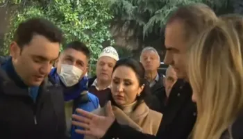 U lëndua në protestë, QSUT tregon gjendjen e deputetit Luçiano Boçi