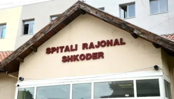 U rrëzua aksidentalisht nga çatia, ndërron jetë 49-vjeçari në Shkodër (EMRI)