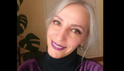 U rritëm me përralla, herë si Borëbardhë, herë si Kësulëkuqe apo Hirushe…