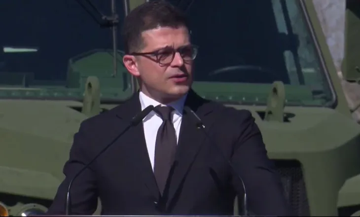 U shkarkua nga posti nga Edi Rama, reagon Pirro Vengu: Ishte privilegj të isha në krye të Ministrisë së Mbrojtjes