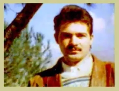 U shkarkua nga puna pasi predikonte fenë e Jehovait në shkolla, kush është mësuesi ‘misterioz’