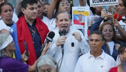 Udhëheqësi i opozitës në Venezuelë arrestohet menjëherë pas lirimit nga burgu